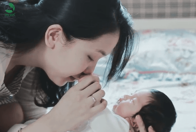 Tắm bé sơ sinh miễn phí tại nhà của bệnh viện Thu Cúc