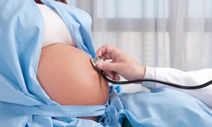 Sinh mổ lần 3 có nên chờ chuyển dạ