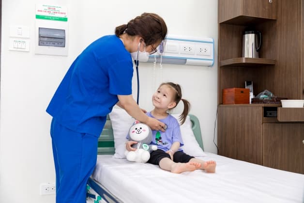 trẻ bị viêm phế quản