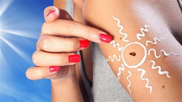 Tia UV từ nắng mặt trời là thủ phạm gây ung thư da