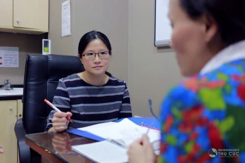TS. BS See Hui Ti tư vấn điều trị ung thư tại Bệnh viện Thu Cúc