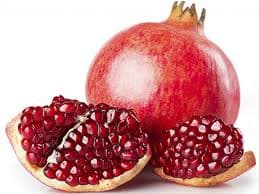 Nước ép lựu chứa nhiều natri, vitamin B2, sinh tố B, niaxin, vitamin C, canxi và photpho...