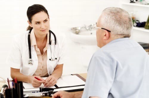 Thăm khám để được chẩn đoán chính xác nguyên nhân và chỉ định cách chữa tiểu nhiều lần