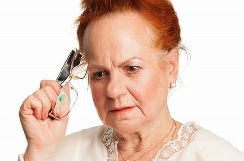 Suy giảm trí nhớ là triệu chứng cảnh báo bệnh sa sút trí tuệ