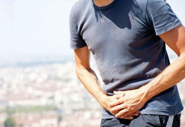 Người bệnh sau mổ ung thư tuyến tiền liệt có thể gặp phải một vài biến chứng ảnh hưởng tới sức khỏe