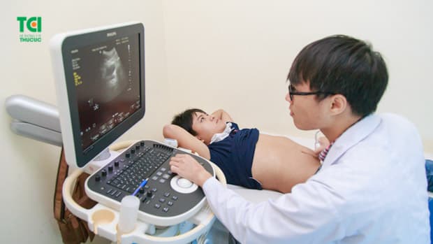 Siêu âm đánh giá và phát hiện những bất thường tại ổ bụng và tuyến giáp.