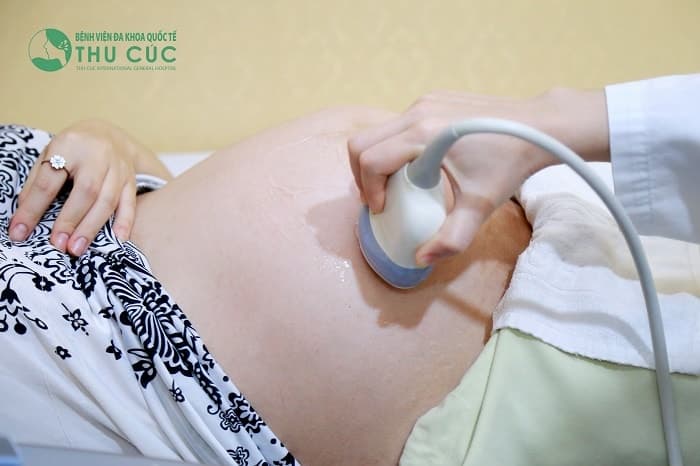 Nhiều mẹ bầu thường xuyên đi khám thai