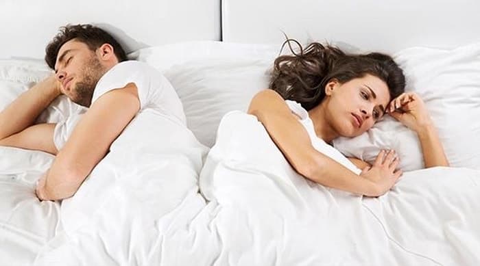 Quan hệ bị đau sau sinh mổ