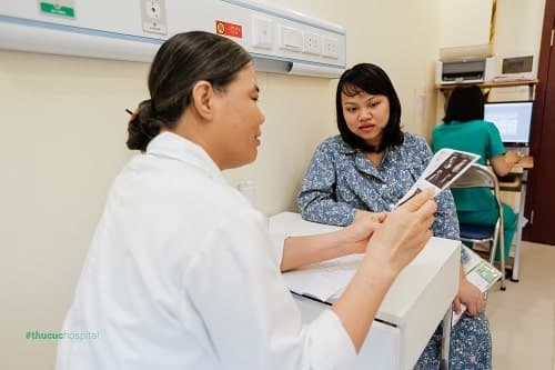 Bác sĩ giỏi Bệnh viện phụ sản Trung ương đỡ đẻ tại Bệnh viện Quốc tế