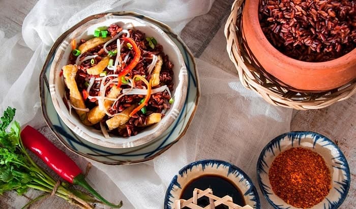 2 Thực đơn giảm cân sau sinh bằng gạo lứt