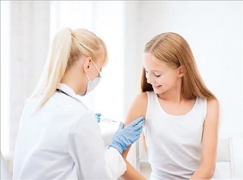 Phác đồ tiêm vắc xin HPV tùy thuộc loại thuốc sử dụng và lời khuyên bác sĩ