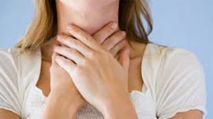 Các triệu chứng của barrett thực quản thường liên quan đến trào ngược acid dạ dày.