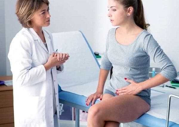 Nữ giới dễ mắc nhiều bệnh lý ung thư nguy hiểm như ung thư vú, ung thư buồng trứng, cổ tử cung...