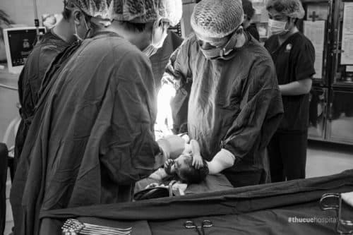 Quá trình mổ đẻ diễn ra như thế nào?