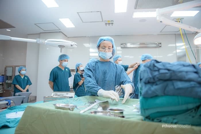 Quy trình đẻ mổ được tiến hành chặt chẽ và hết sức cẩn thận