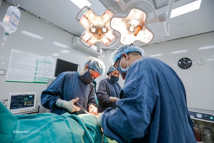 Sinh thường hay sinh mổ còn tùy vào tình trạng của mẹ