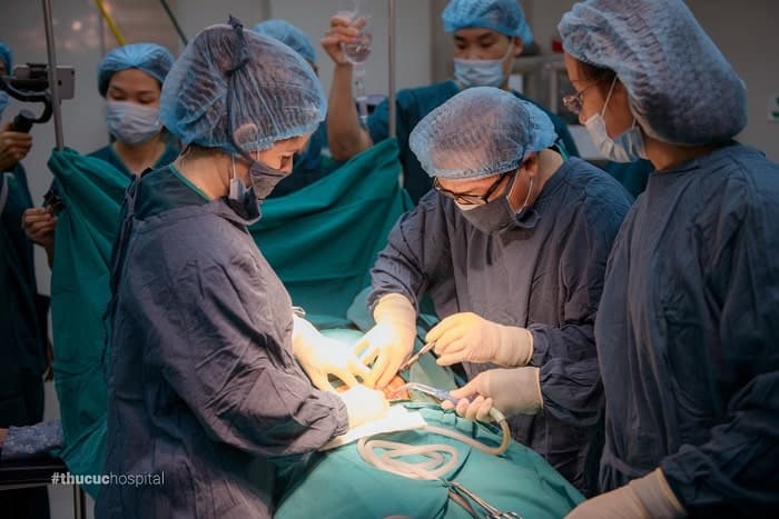 video sinh mổ tại Thu Cúc