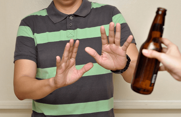 Hạn chế sử dụng rượu bia 