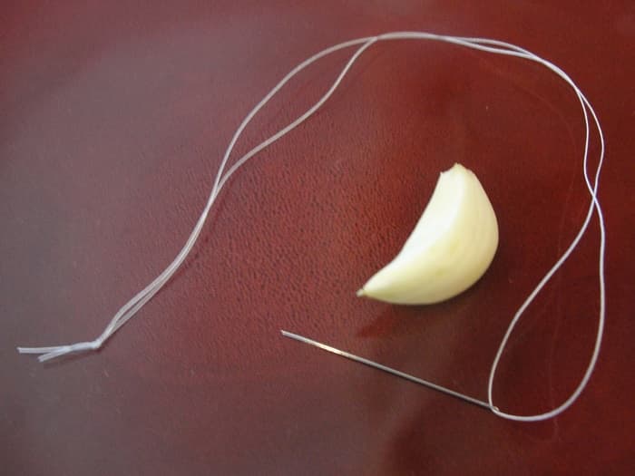 Nhiều chị em dùng tỏi để điều trị nấm âm đạo tại nhà và đã thành công.