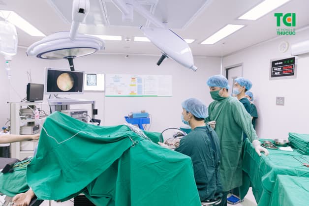 Có một số bệnh lý tại bàng quang được chỉ định điều trị qua nội soi bàng quang