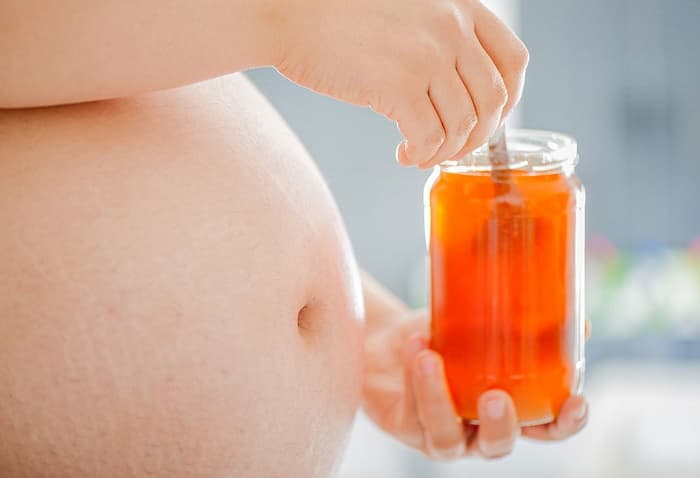 Có thai uống mật ong được không?