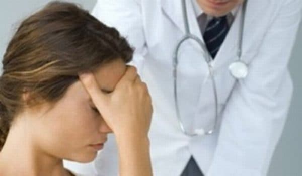 Nên đi khám nội thần kinh định kỳ để có thể phát hiện và điều trị sớm các bệnh lý liên quan