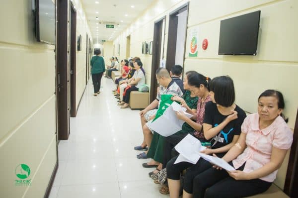 bệnh viện thu cúc khám sức khỏe miễn phí cho bệnh nhân khuyết tật