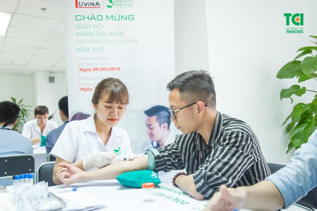 Lấy máu xét nghiệm là bước khám sức khỏe quan trọng