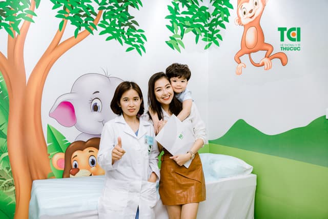 Hàng nghìn lý do để ba mẹ lựa chọn phòng khám Nhi Thu Cúc