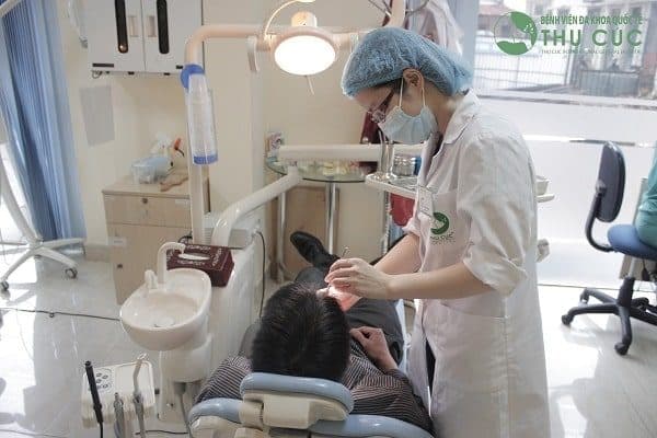 . Nếu các triệu chứng sưng đâu có dấu hiệu không thuyên giảm, cần nhanh chóng đến các cơ sở y tế uy tín để được thăm khám và tư vấn phương pháp điều trị phù hợp.