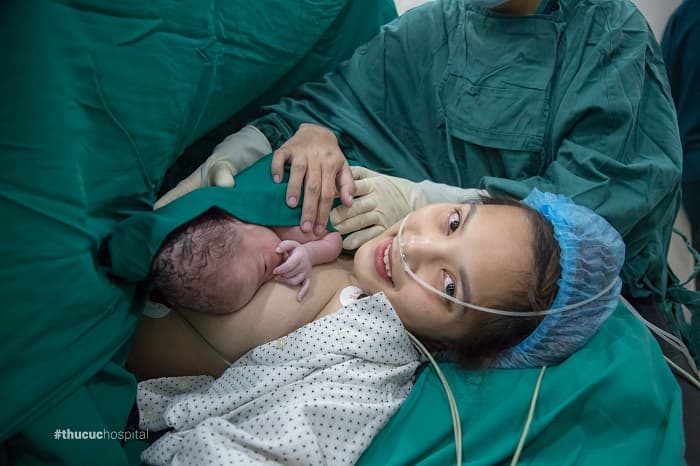 sinh con tại phòng khám phụ sản uy tín Hà Nội