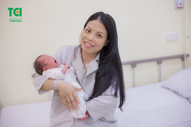 72h lưu viện, thời gian không quá dài nhưng cũng đủ để chị Huyền cảm nhận được những điều tuyệt vời mà Thu Cúc muốn gửi tặng đến hai mẹ con