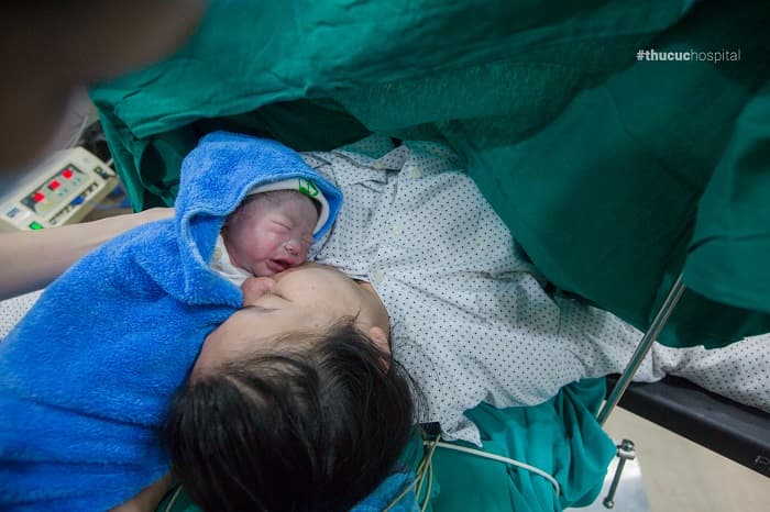 mổ đẻ kết hợp cắt vách ngăn tử cung ở Thu Cúc