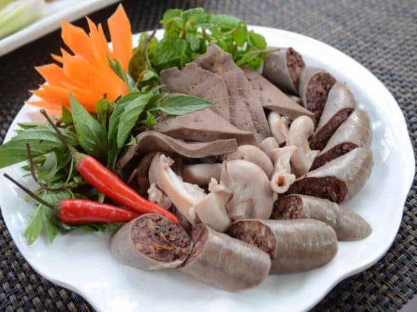 người bị polyp túi mật kiêng ăn gì? nên hạn chế nội tạng động vật