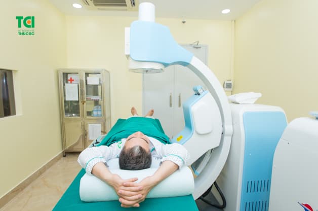 Điều trị sỏi thận sớm để tránh những biến chứng nguy hiểm có thể xảy ra