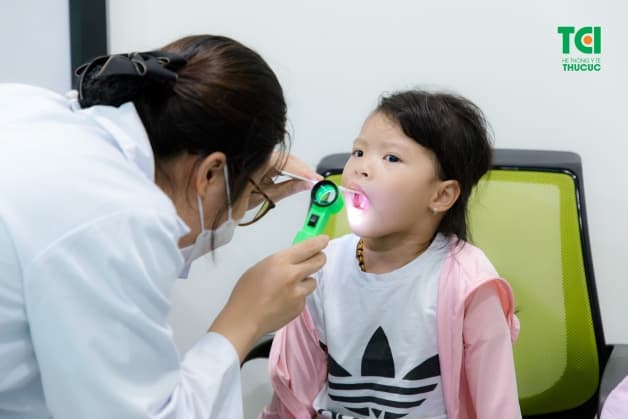 nguyên nhân khiến trẻ chậm nói