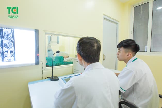 Điều trị sỏi thận sớm là biện pháp để phòng ngừa, hạn chế biến chứng sỏi thận gây suy giảm chức năng thận