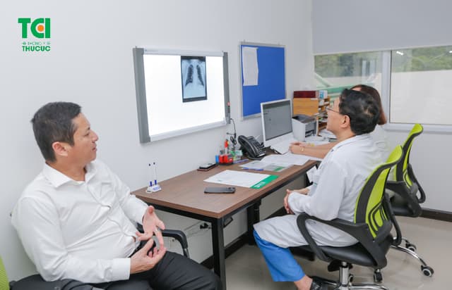 NSUT Chí Trung – Khám sức khỏe