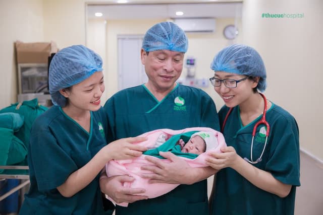 Đội ngũ bác sĩ Sản phụ khoa đầu ngành