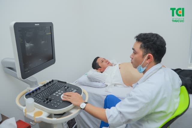 NSUT Chí Trung – Khám sức khỏe