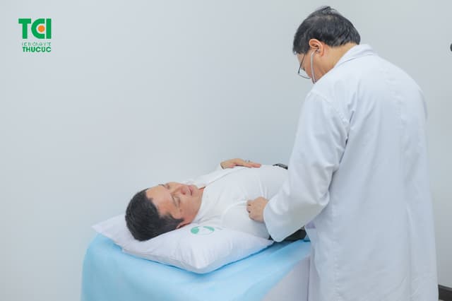 NSUT Chí Trung – Khám sức khỏe