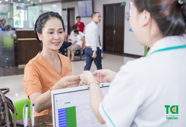 NSND Lan Hương – Nội soi dạ dày