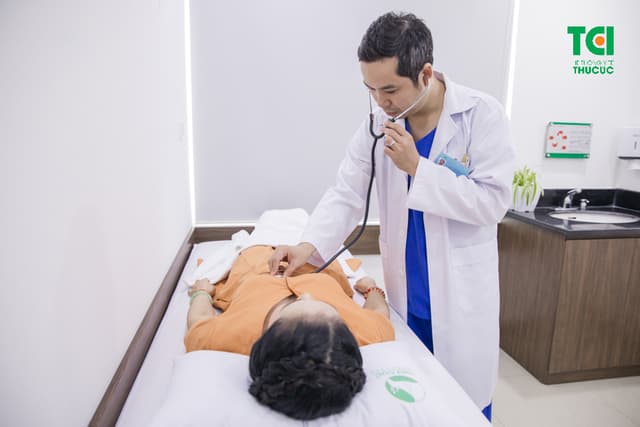 NSND Lan Hương – Nội soi dạ dày