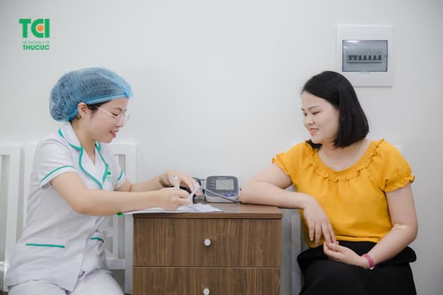 Người bệnh nội soi tiêu hóa nên lưu ý ăn đồ mềm dễ tiêu không nên ăn các loại đồ khó tiêu như rau xanh, các loại hoa quả có hạt