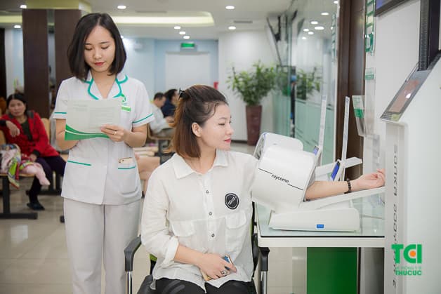 Khám sức khỏe tổng thể giúp mọi người tránh xa mầm mống bệnh