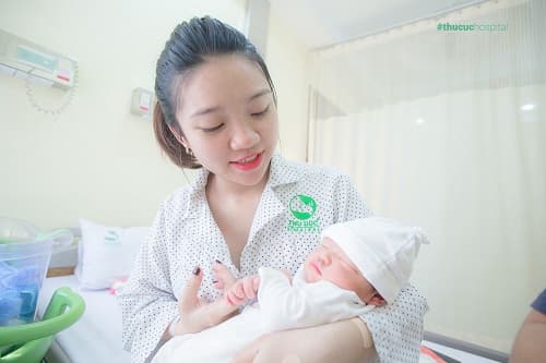 Ăn gì nhanh hết sản dịch