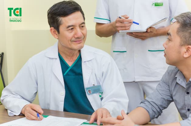 Tái khám sau khi tán sỏi theo yêu cầu của bác sĩ là rất cần thiết để ngăn ngừa sỏi thận tái phát