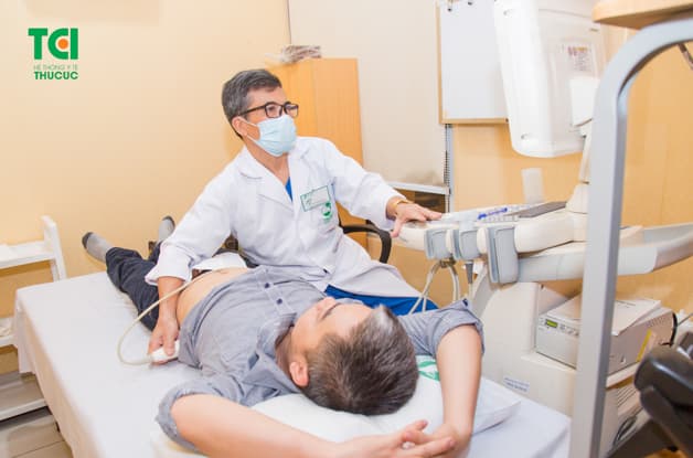 Đi khám và làm các xét nghiệm cần thiết để tìm ra nguyên nhân cơn đau và có biện pháp điều trị kịp thời