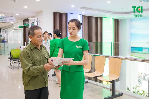 Lễ tân tại Thu Cúc luôn điều hướng tốt nhất cho mọi người bệnh