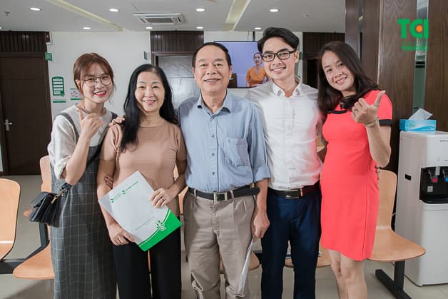 Mọi người nên hình thành thói quen thăm khám sức khỏe từ 1 - 2 lần/năm